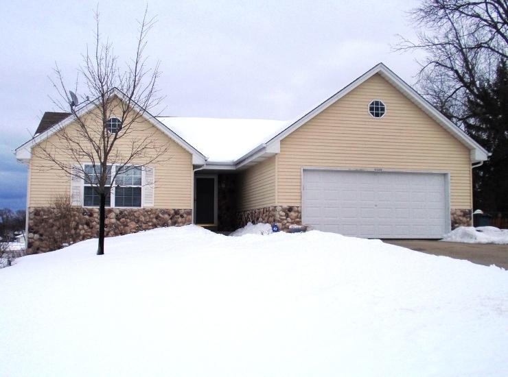 9680 S Jasper St, Oak Creek, WI 53154