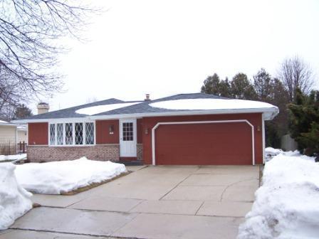 3615 S 17th Pl, Sheboygan, WI 53081