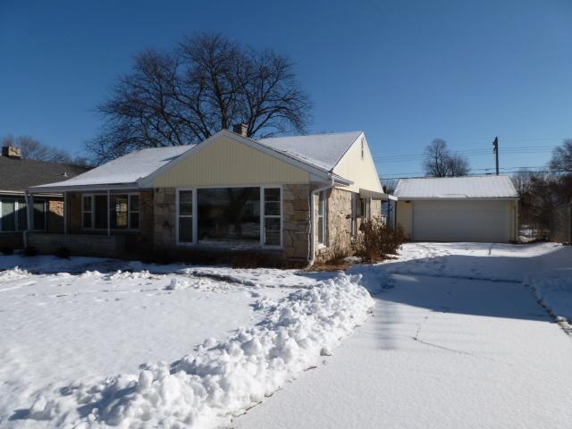 4458 N 67th St, Milwaukee, WI 53218