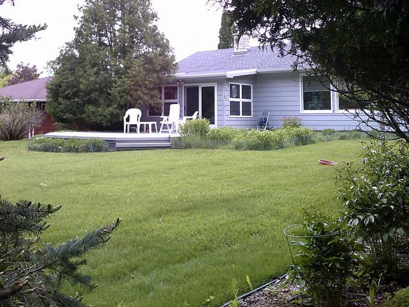 825 Green Tree Rd, West Bend, WI 53095