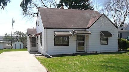 2019 W Alvina Ave, Milwaukee, WI 53221