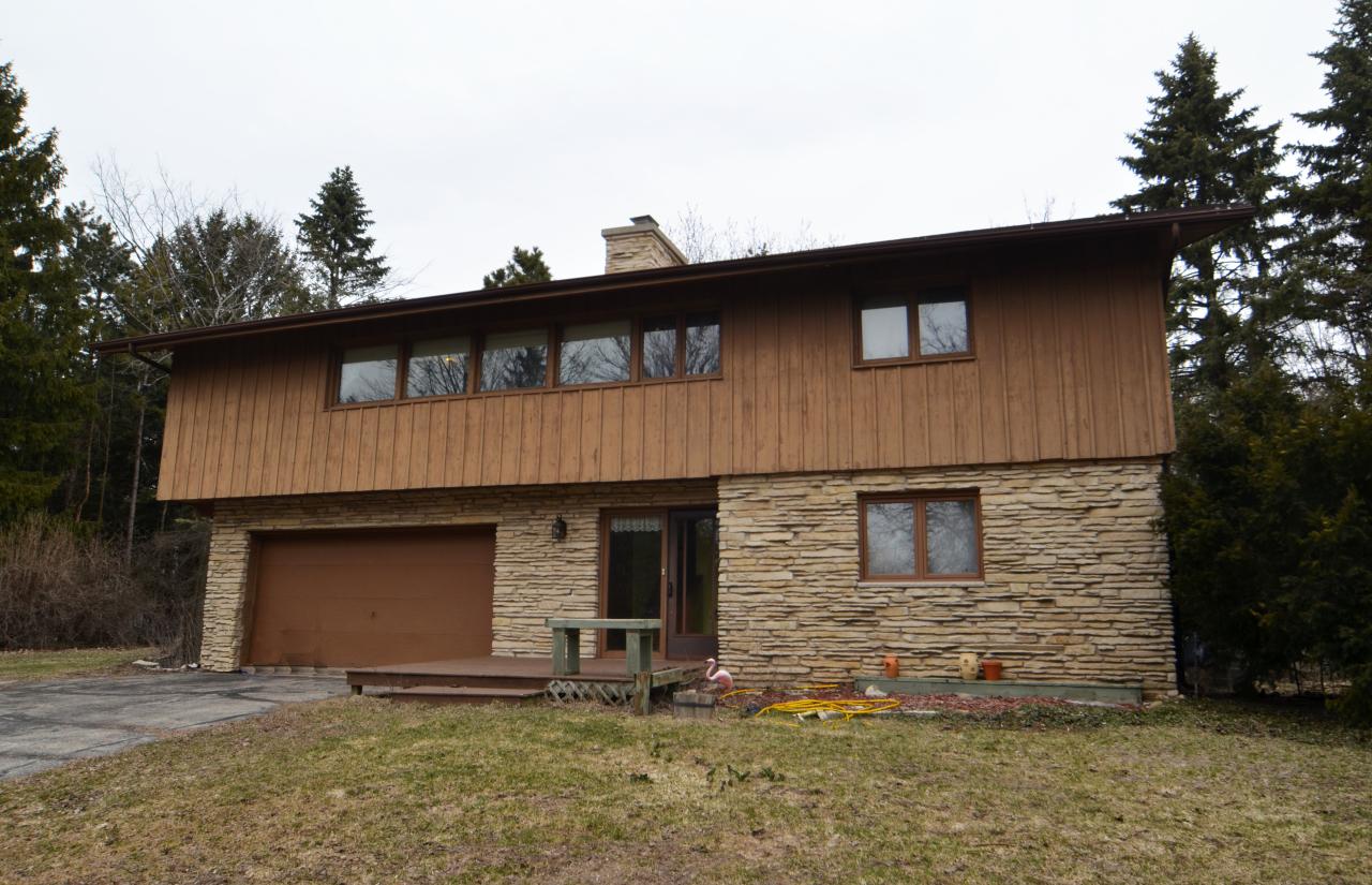 N48W27074 Lynndale Rd, Lisbon, WI 53072