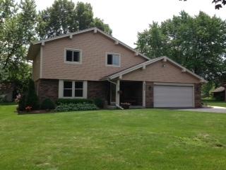 9959 W Conrad St, Hales Corners, WI 53130