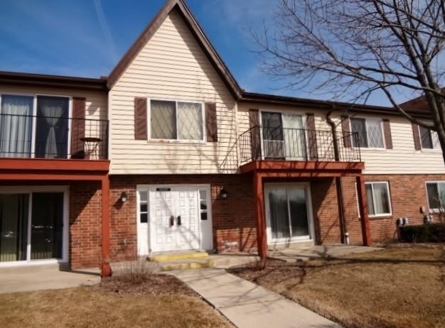 10620 N Ivy Ct #22, Mequon, WI 53092