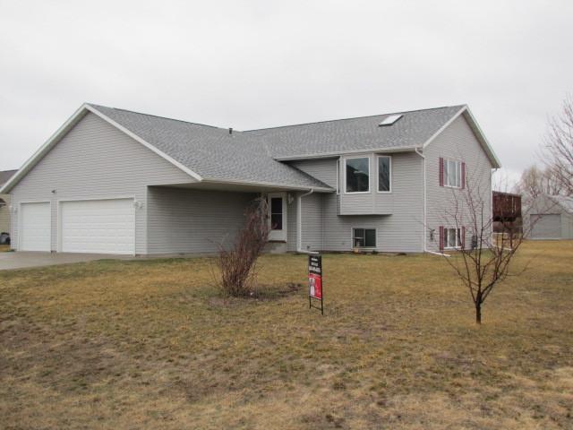 W8118 Beacon St, Onalaska, WI 54650