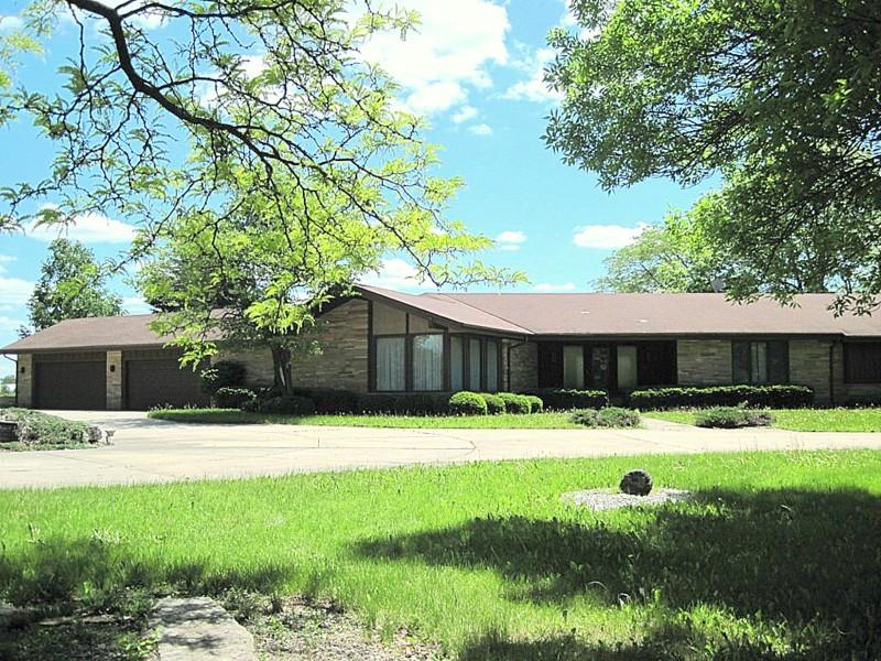 N59W26973 Ainsworth Rd, Lisbon, WI 53089