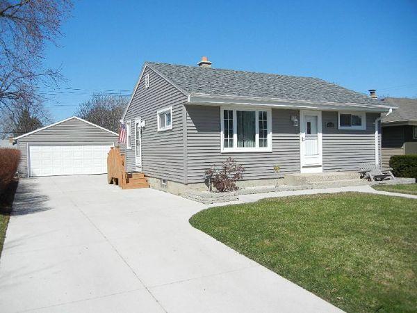 4159 S 55th St, Milwaukee, WI 53220