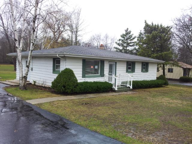 2307 Northview Rd, Waukesha, WI 53188