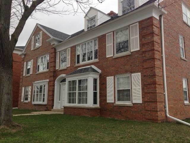 9004 W North Ave., Wauwatosa, WI 53226