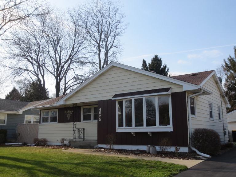 4625 W Spring Ln, Brown Deer, WI 53223