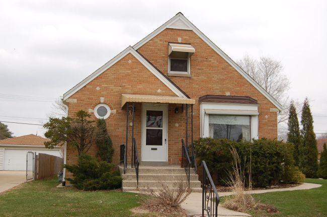 3140 S 44th St, Milwaukee, WI 53219