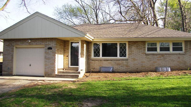 11111 W Wisconsin Ave, Wauwatosa, WI 53226