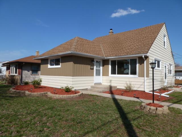 4452 S Tennessee Ave, Milwaukee, WI 53221