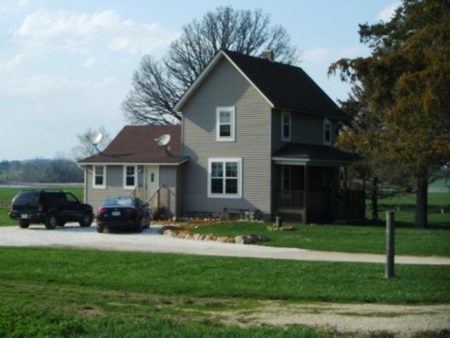 W385N9183 State Road 67, Oconomowoc, WI 53066