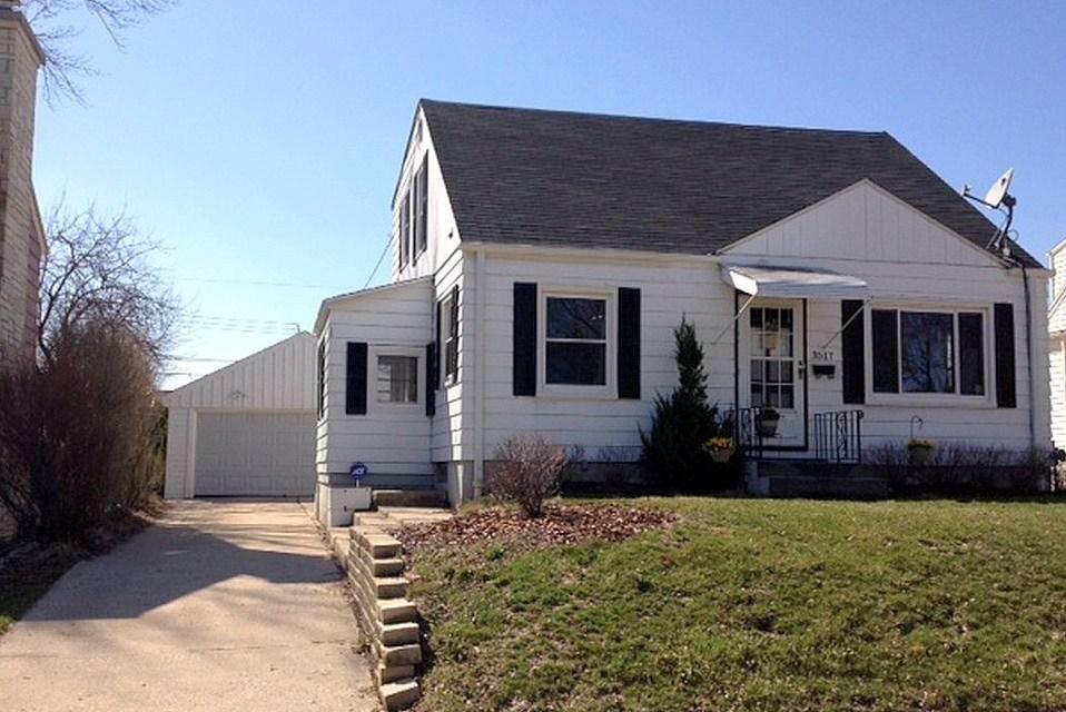 3517 N 95th St, Milwaukee, WI 53222