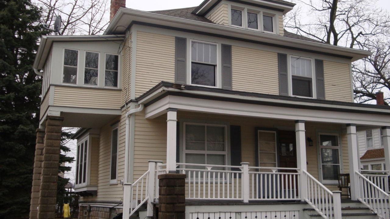 602 N Hartwell Ave, Waukesha, WI 53186