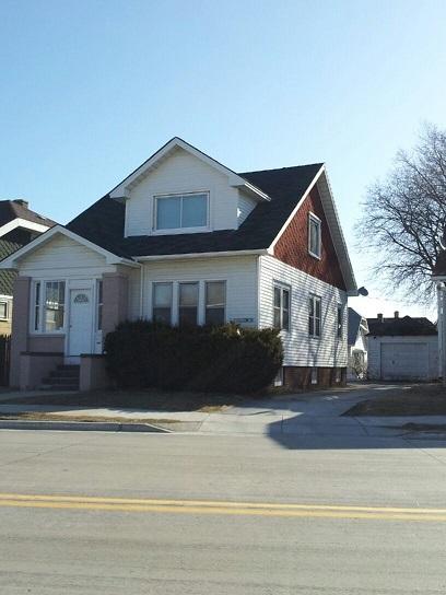 2821 Douglas Ave #2821-1/2, Racine, WI 53402