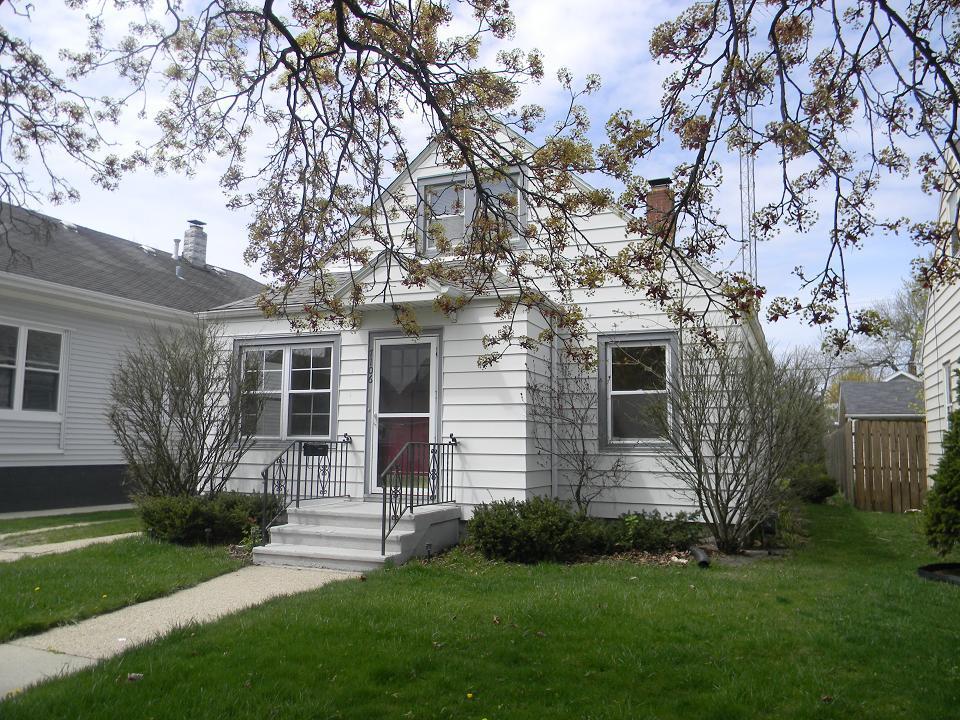 7106 31st Ave, Kenosha, WI 53142