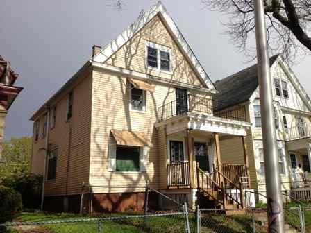 2630 N 18th St, Milwaukee, WI 53206