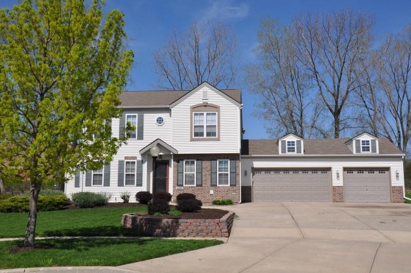 1101 Mallard Ct, Mukwonago, WI 53149