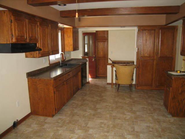 N85W15119 Mac Arthur Dr., Menomonee Falls, WI 53051