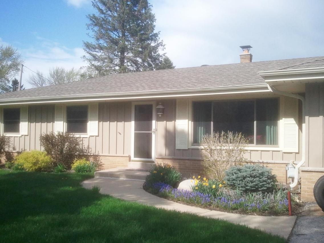W226S9060 Marianne Ave, Big Bend, WI 53103