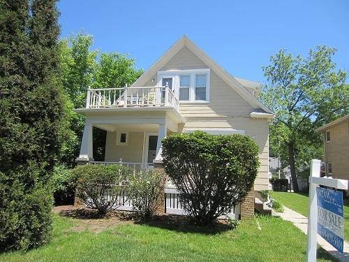 2762 N Wauwatosa Ave., Wauwatosa, WI 53210