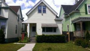 2437 S 30th St., Milwaukee, WI 53215