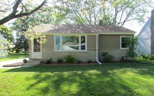 2611 S 85th St. #ST, West Allis, WI 53227