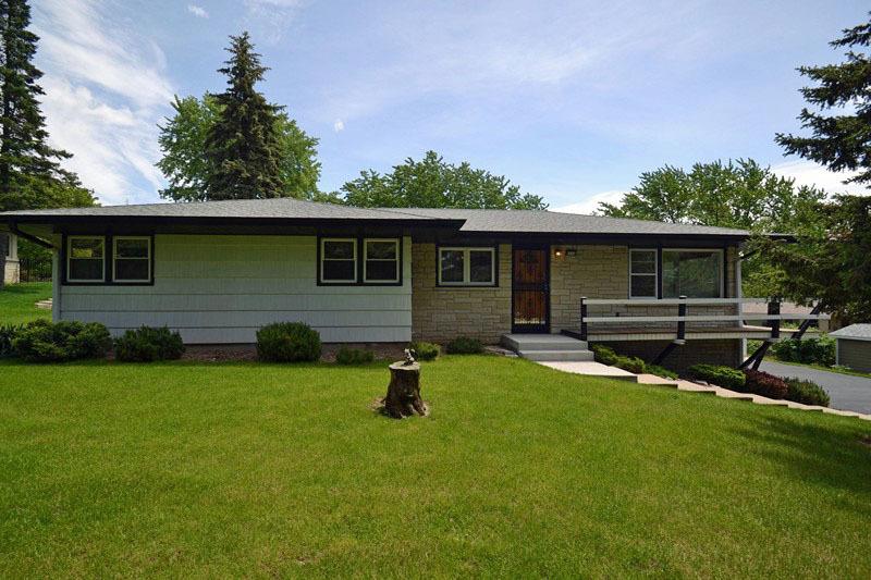 W164N9530 Water St, Menomonee Falls, WI 53051