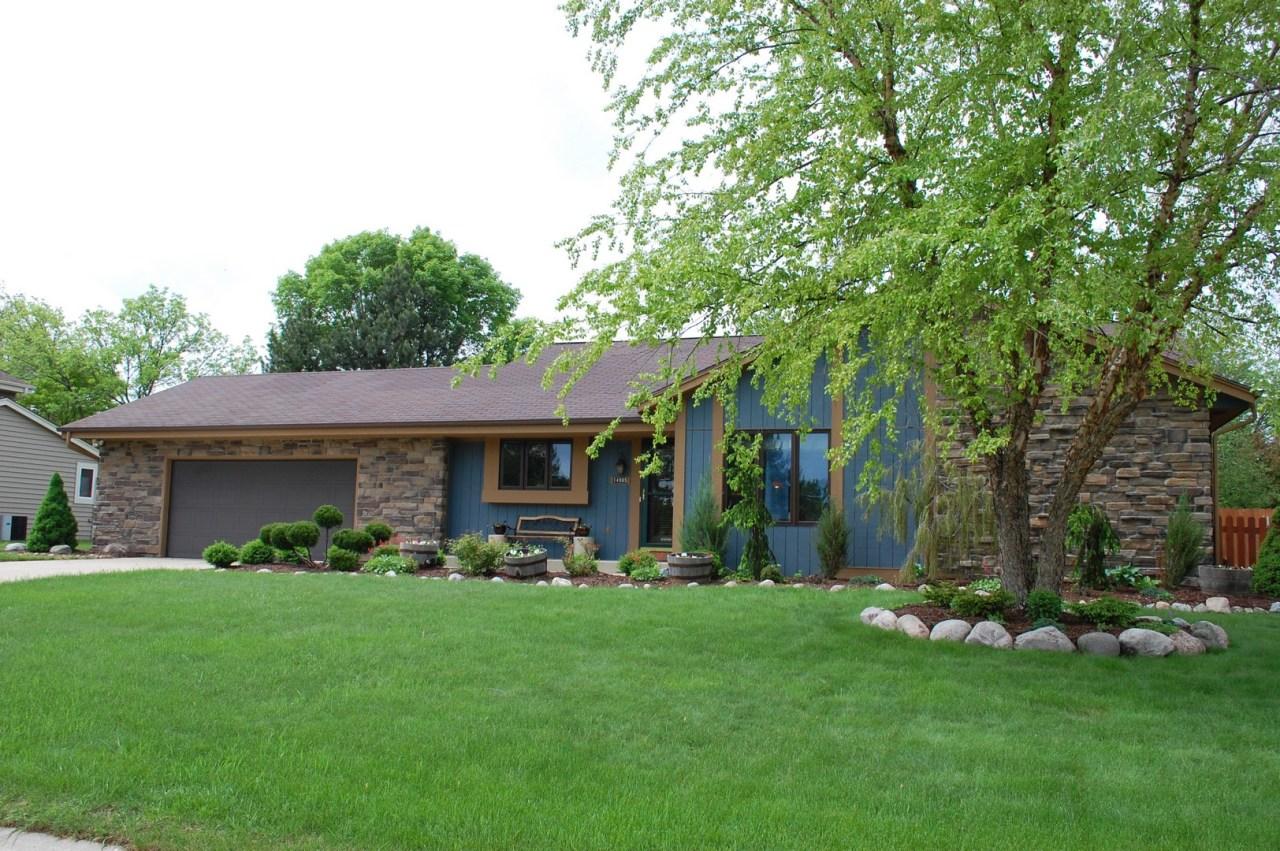 14985 W Mayflower Dr., New Berlin, WI 53151