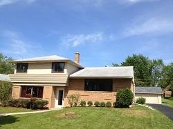 4212 N 94th St, Wauwatosa, WI 53222