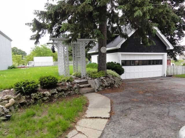 1967 State Road 175, Richfield, WI 53076