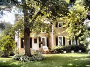2547 W County Road D, Lafayette, WI 53121