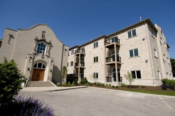 N51W34861 Wisconsin Ave. #2118, Oconomowoc, WI 53069