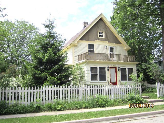 W65N755 St John Ave, Cedarburg, WI 53012