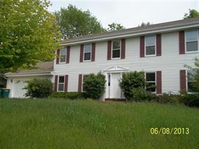 626 Morningside Ct., Saukville, WI 53080