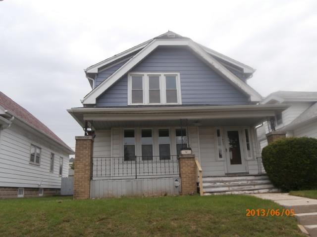 3427 S 9th St, Milwaukee, WI 53215