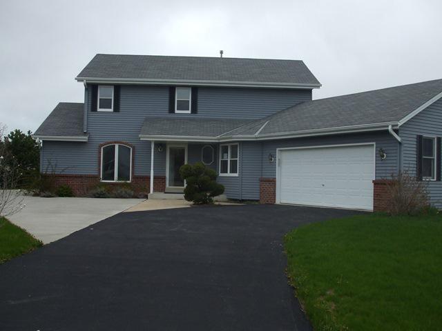 2520 Noelle Ct., Caledonia, WI 53402