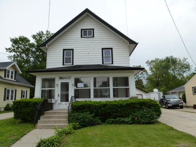 1543 White Rock Ave, Waukesha, WI 53186