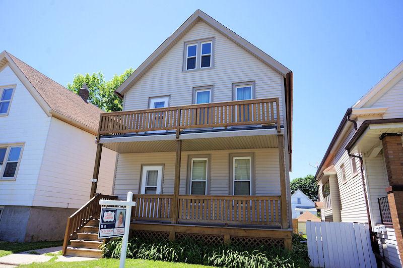 2429 S 16th St #1,2,3,4, Milwaukee, WI 53215