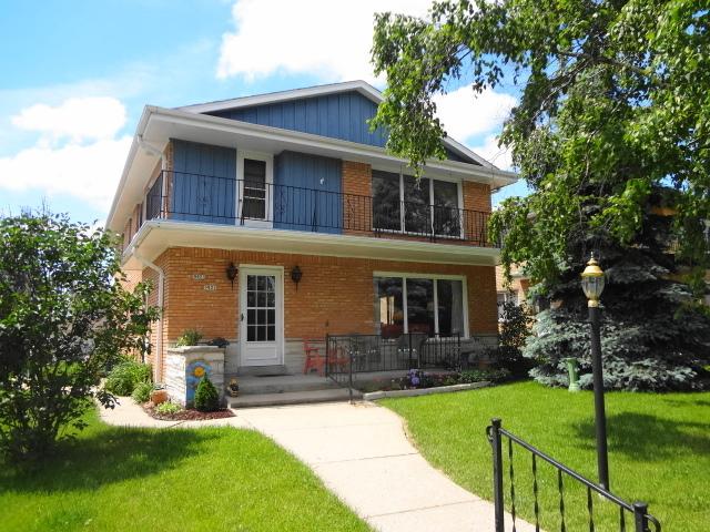 9921 W Congress St #9923, Milwaukee, WI 53225