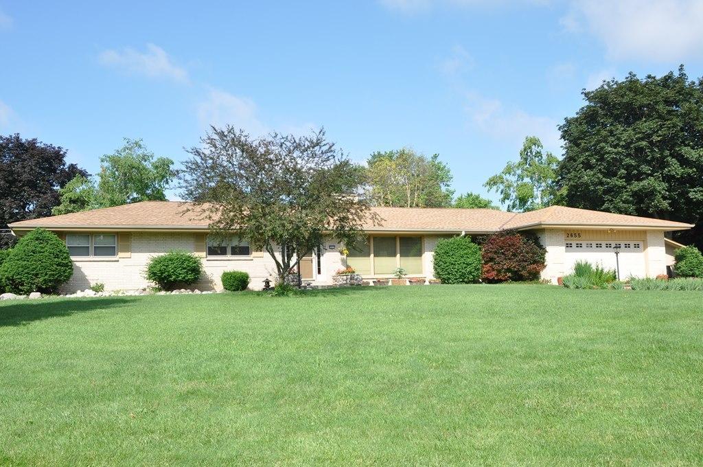 2655 Arbor Dr., Brookfield, WI 53005