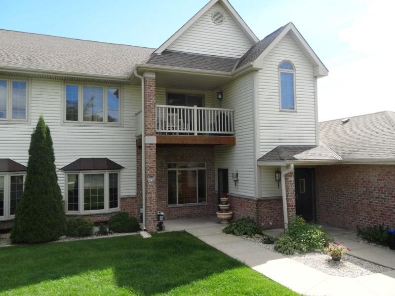 803 Cheyenne Ave. #G, Grafton, WI 53024