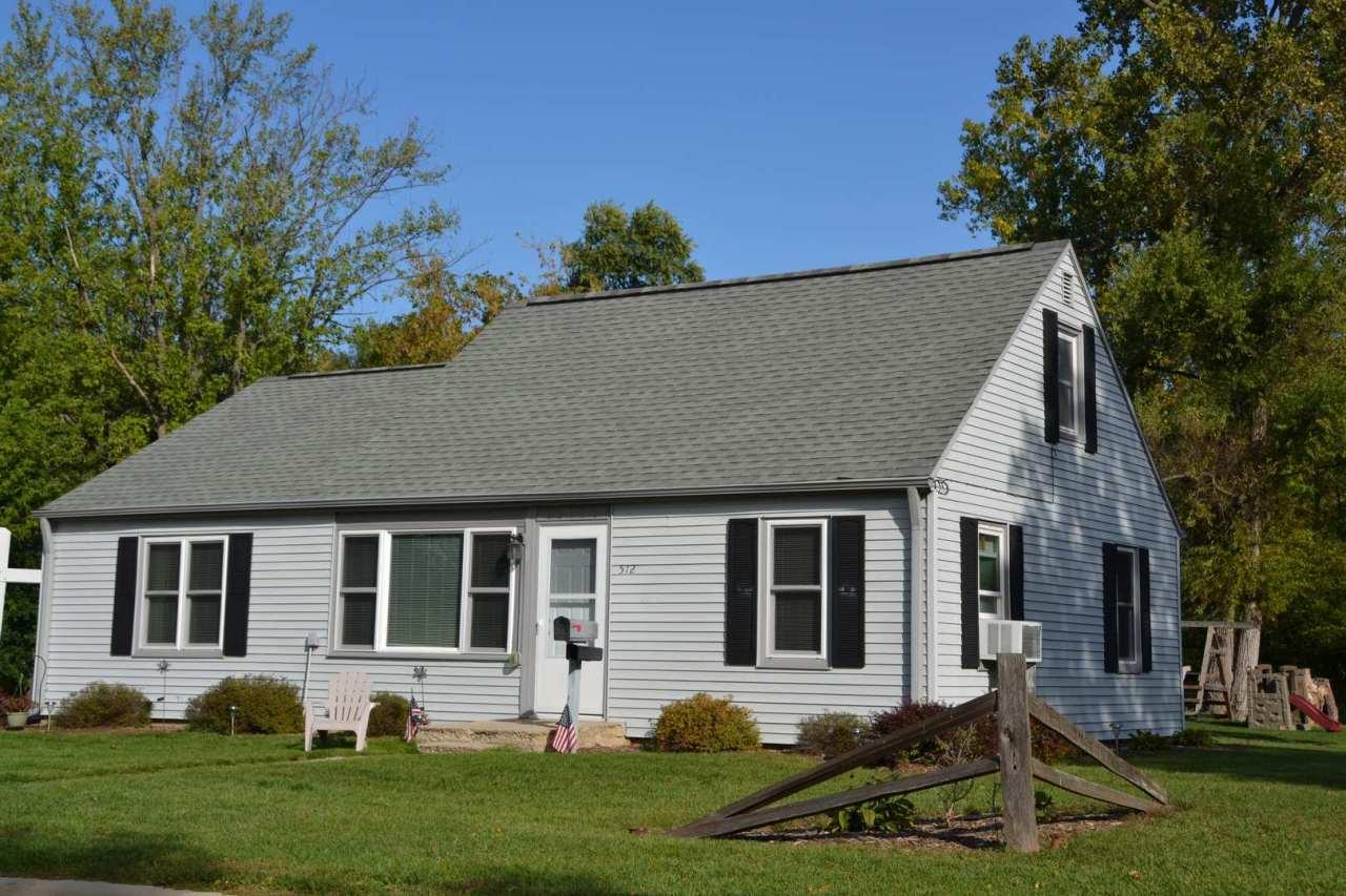 512 Bay St., Mukwonago, WI 53149