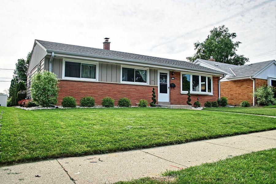 2932 S 67th St., Milwaukee, WI 53219