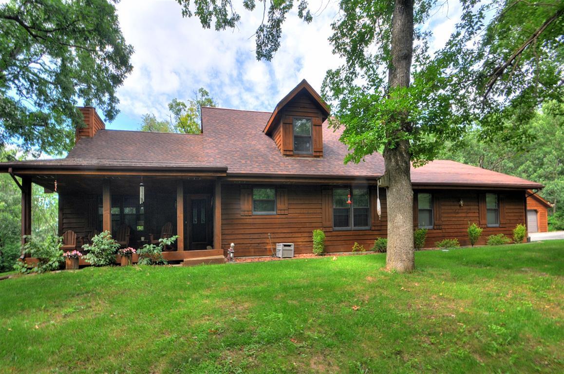 W3886 Scotch Heather Ln., Lafayette, WI 53121