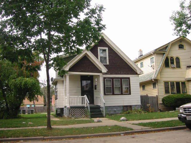 4637 N 38th St, Milwaukee, WI 53209