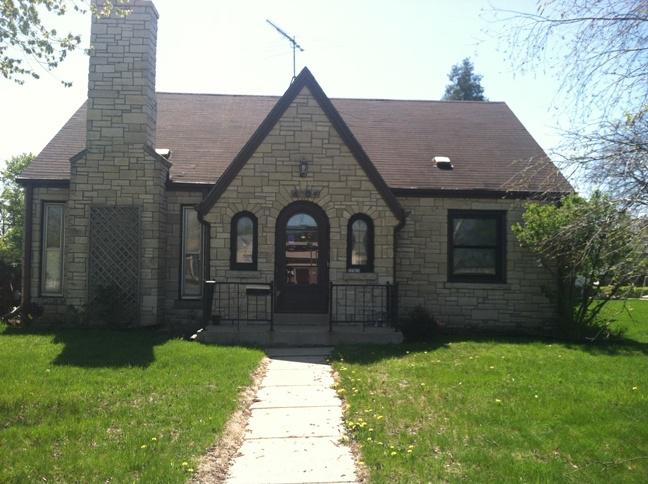 4709 W Forest Home Ave., Greenfield, WI 53219