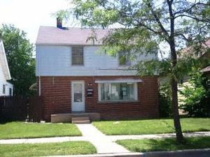 4571 N 39th St, Milwaukee, WI 53209
